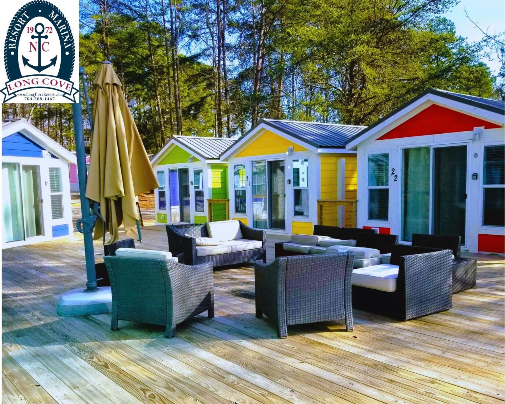 Long Cove Resort And Marina Charlotte Room photo